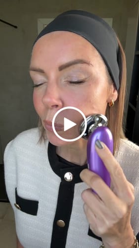 Customer video review of LightPro 7en1 Fontanay™ Lifting Luminothérapie