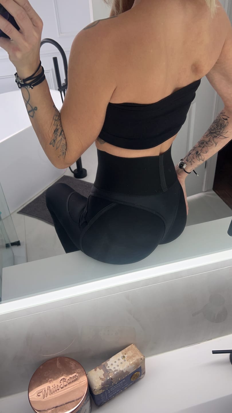 Customer photo review of Leggings Extra Sex Corsage LYC Black