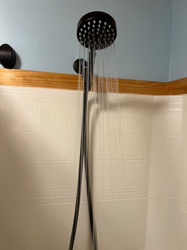 Customer photo review of 1-Spray Handheld Shower Head Set