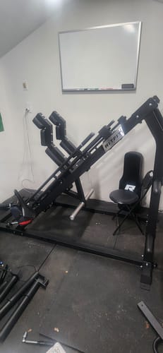 Customer photo review of RitFit GAZELLE PRO 3-In-1 Leg Press and Hack Squat Machine