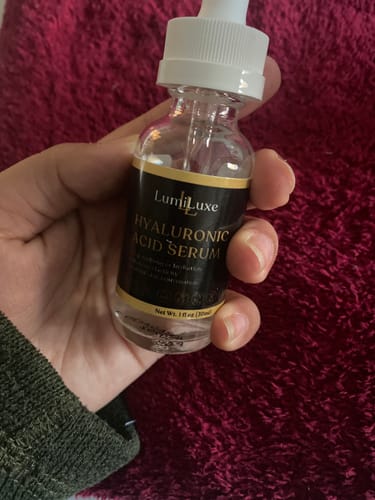 Customer photo review of Hyaluronic Acid Serum