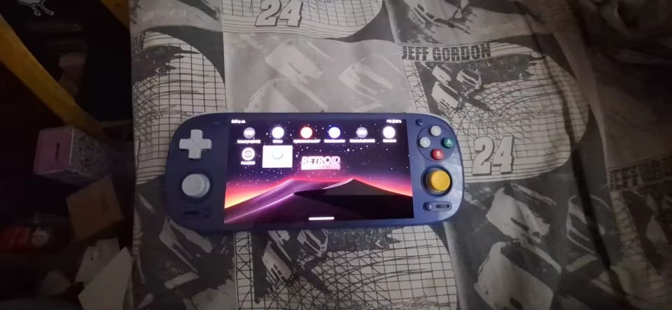 Customer photo review of Consola Retro Retroid Pocket 5