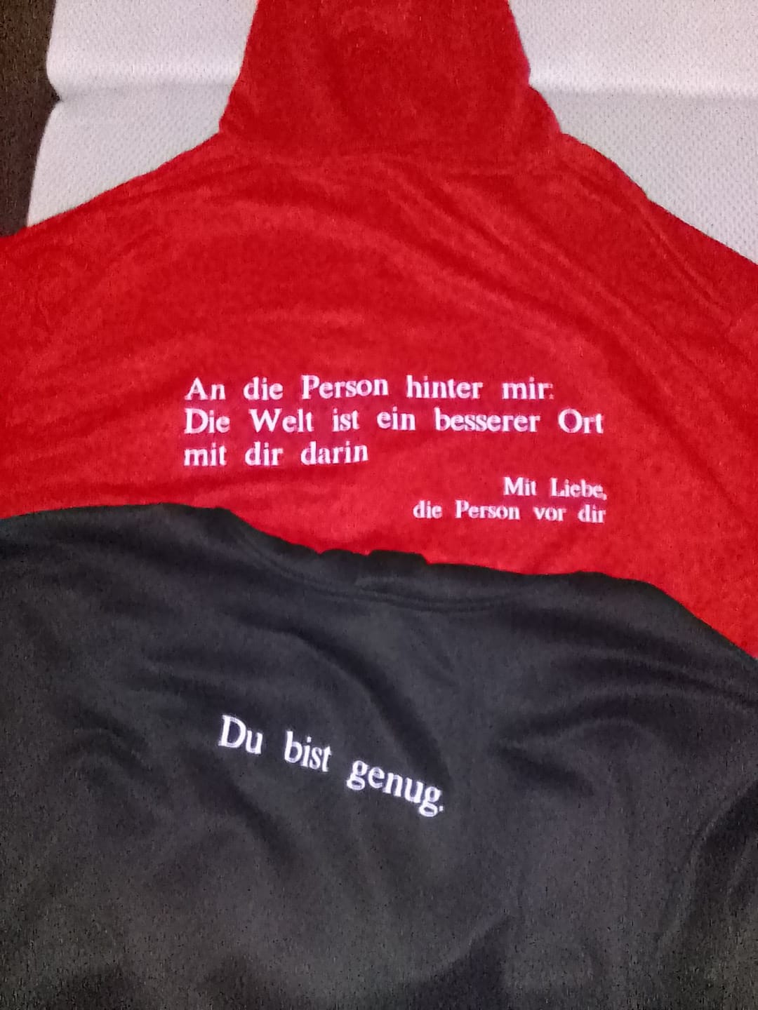 Customer photo review of Wertvoll Du™ Kapuzenpullover