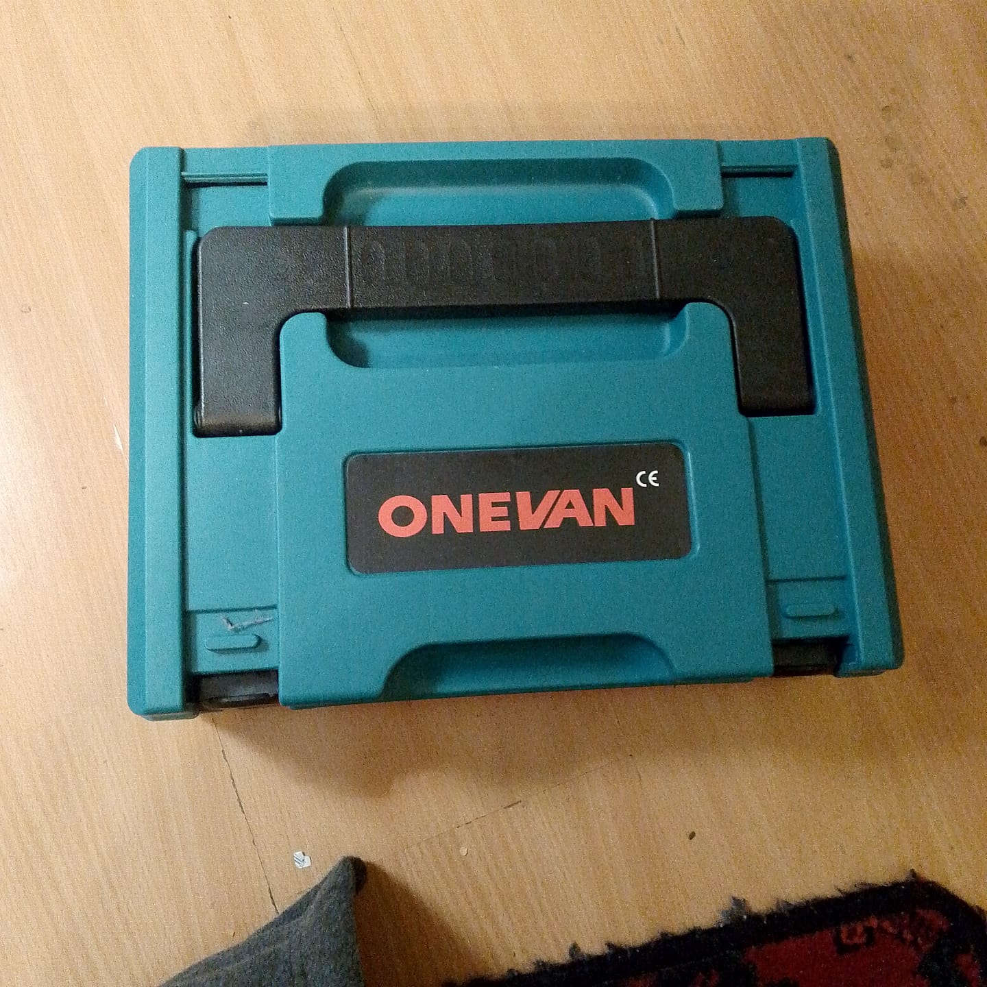 Customer photo review of ONEVAN 1/2" 1800N·m Torque Brushless Cordless Impact Wrench | For Makita 18V Battery