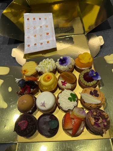 Customer photo review of The Dessert Connoisseur 16pcs