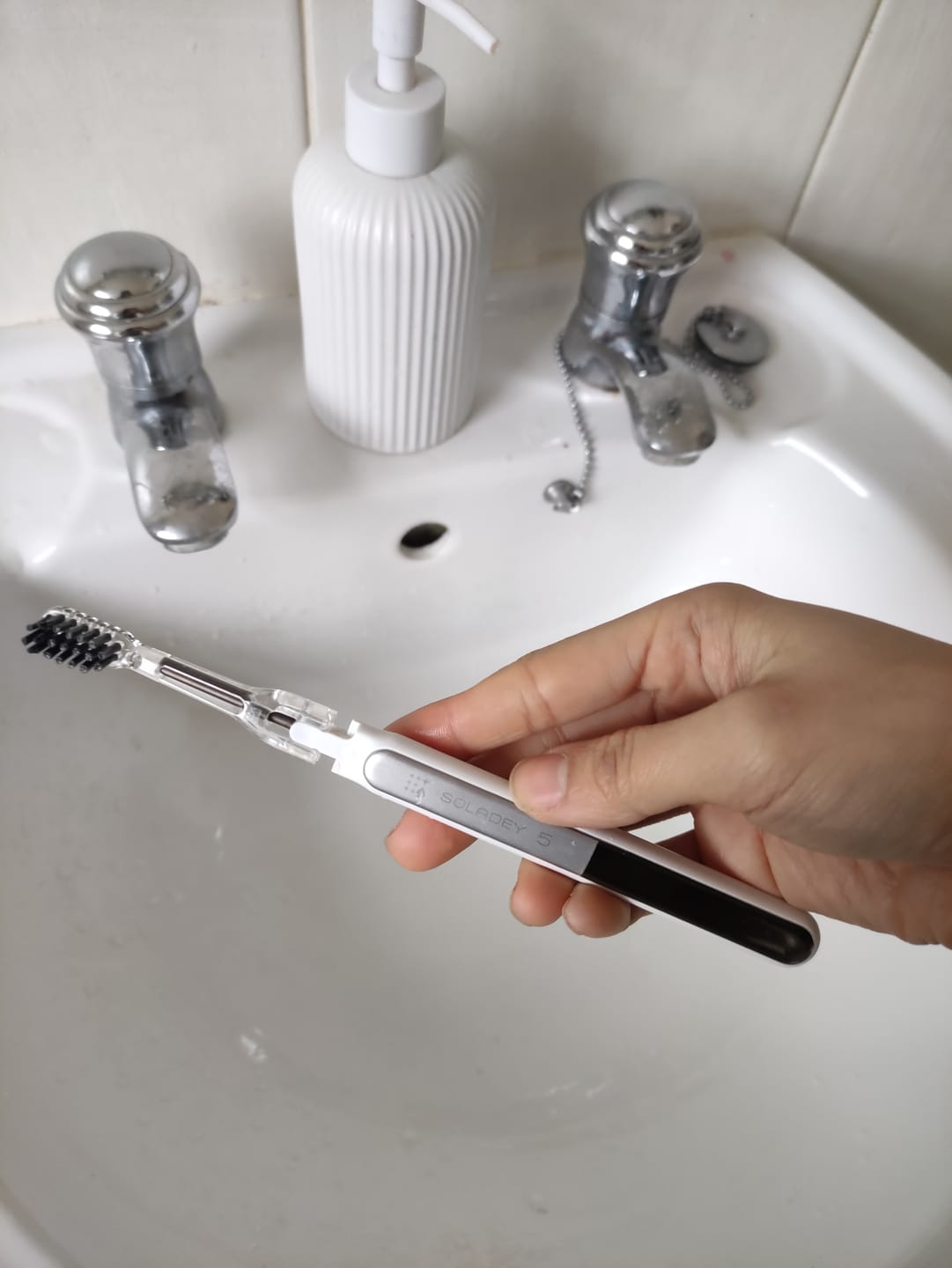 Customer photo review of Soladey 5 Ionic Solar Toothbrush