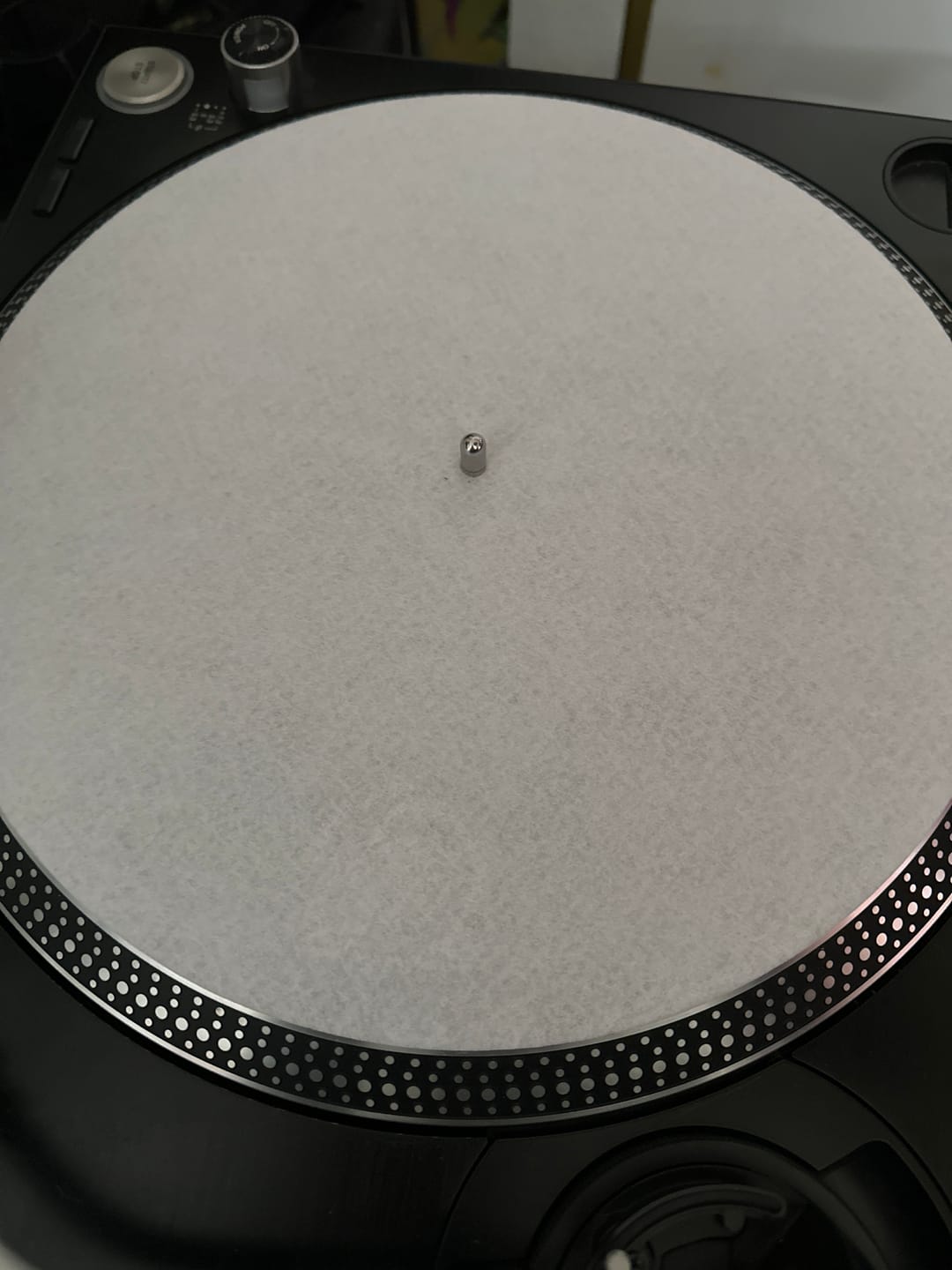 Customer photo review of Dr. Suzuki - Mix Edition Slipmat Pair (WHITE)