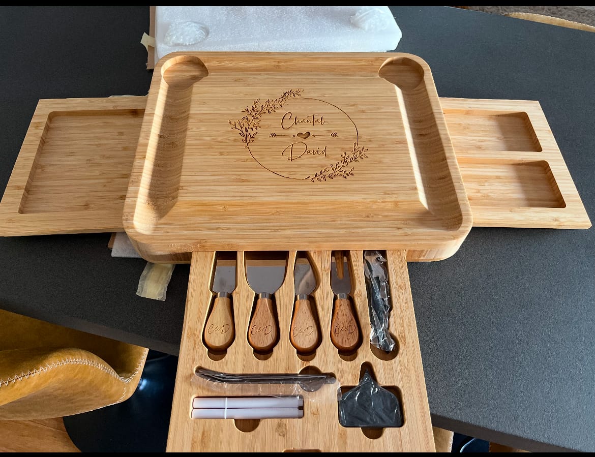 Customer photo review of Personalised Pull-Out Three-Drawer Cheese Board & Knife Tools Set with Fruit Tray