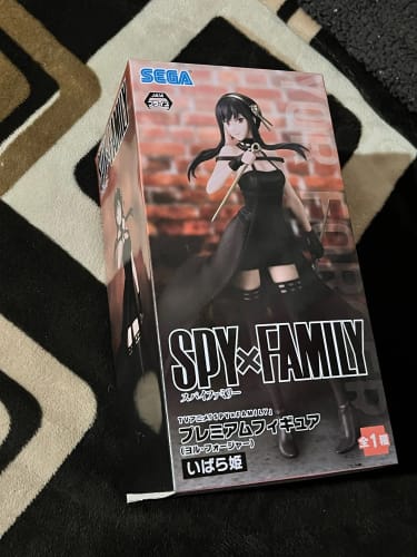 Customer photo review of Yor Briar, Spy x  Family, Sega, ca. 19cm