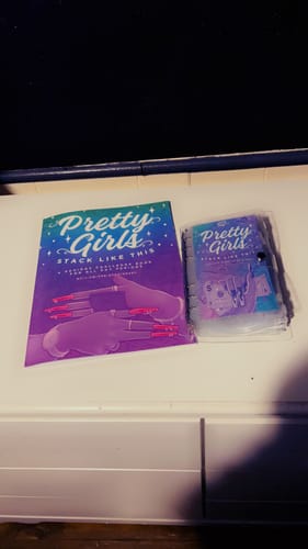 Customer photo review of Pretty Girls Binder & Book Set