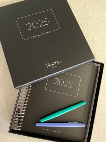 Customer photo review of 2025 Classic Planner - Black