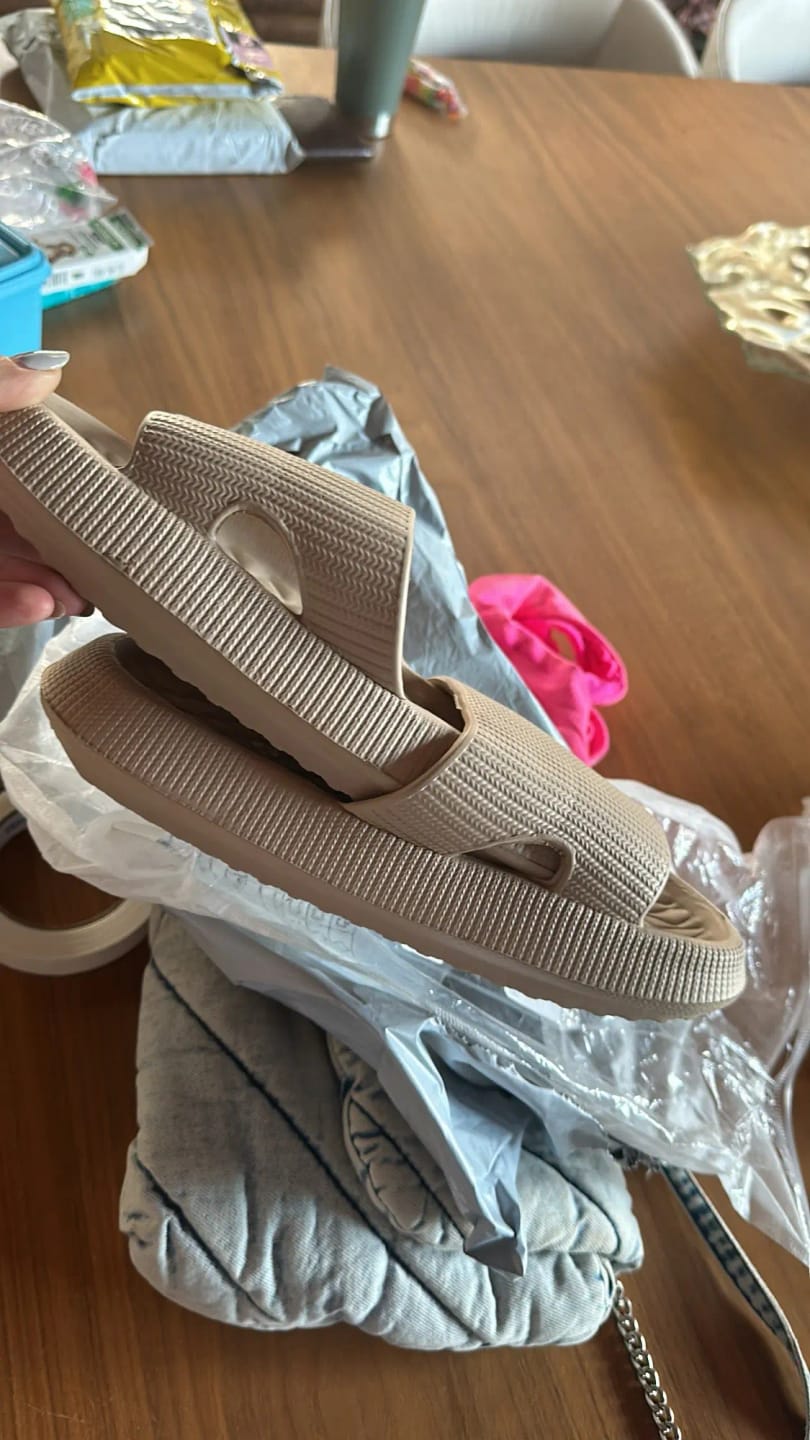 Customer photo review of Cloud Slides