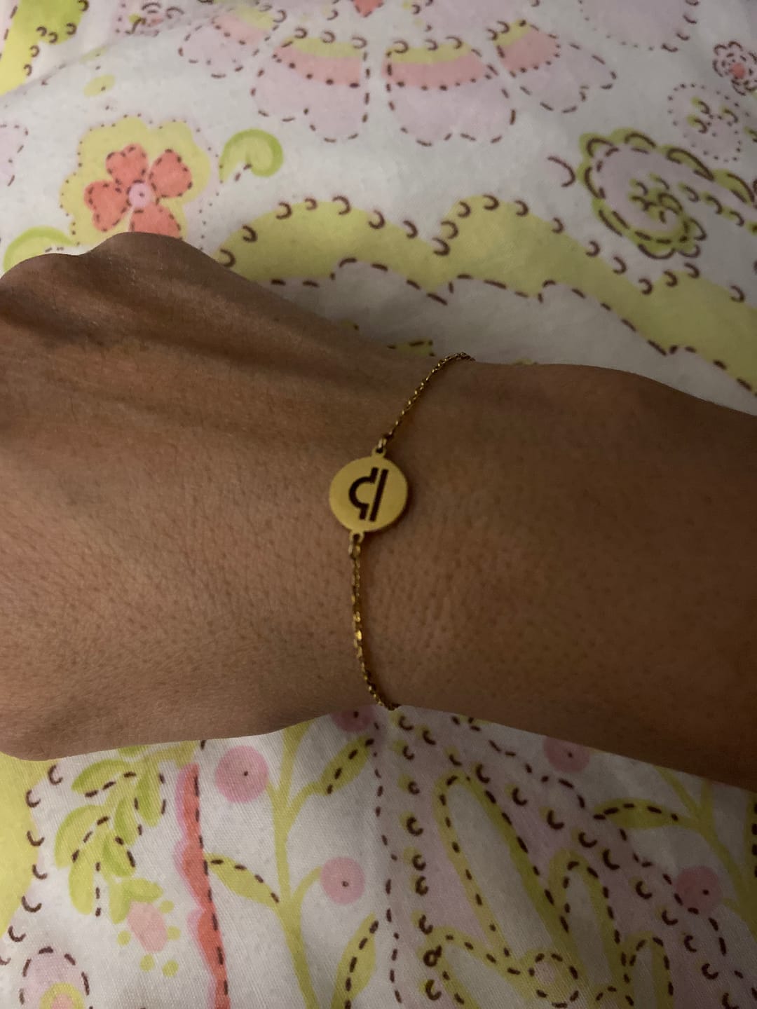 Customer photo review of Pulsera Zodiaco
