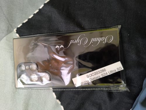 Customer photo review of Customize Name Gradient Glass Case Cover Black For Samsung