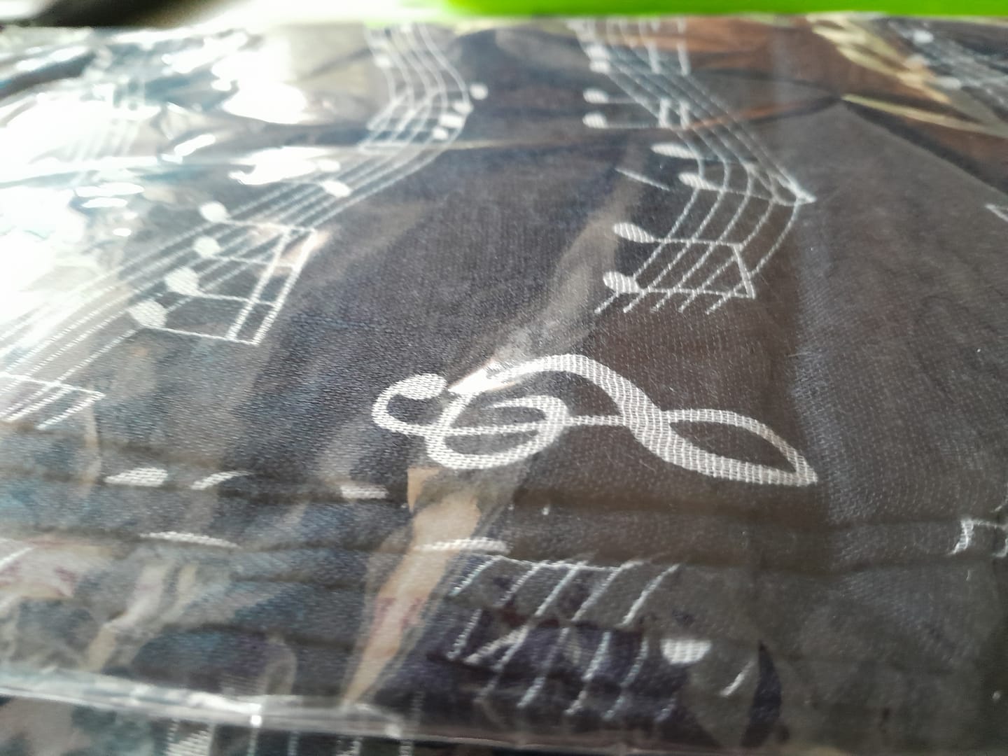 Customer photo review of Stilvolle Musiker Loop-Schals