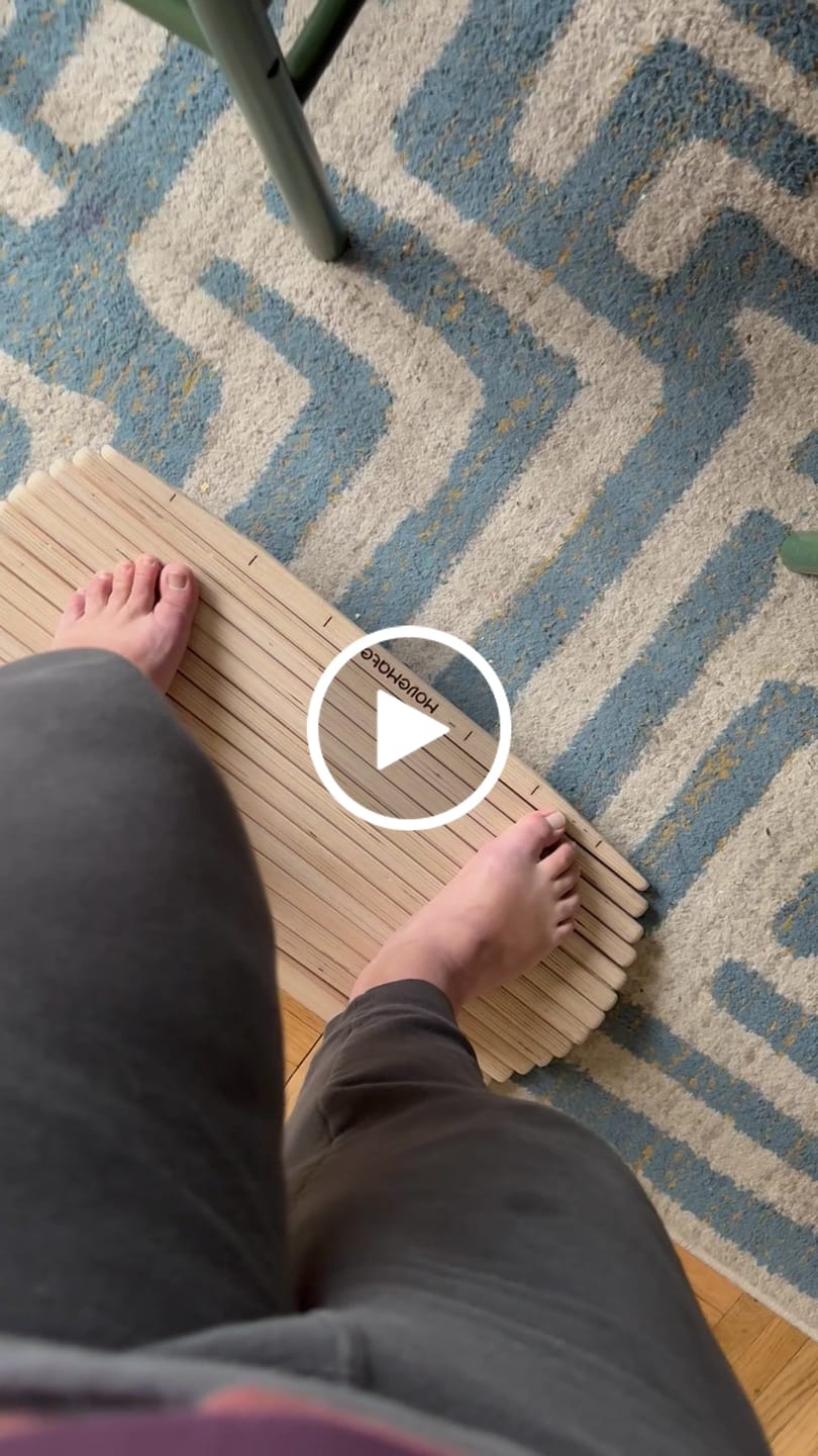 Customer video review of Movemate™ Active Standing Board