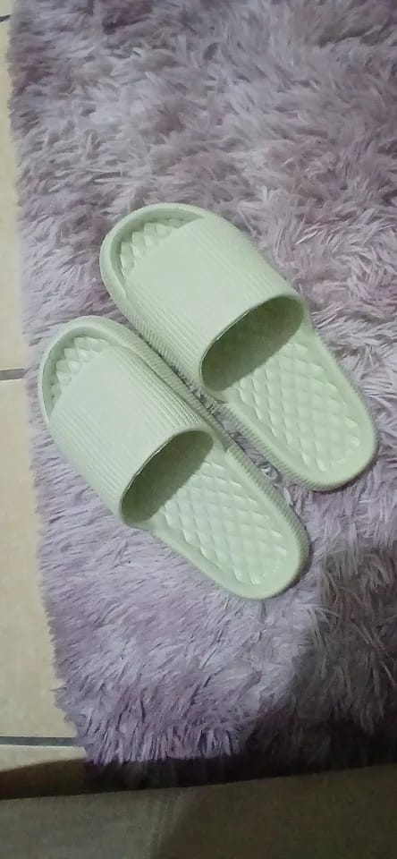 Customer photo review of Cloud Slides