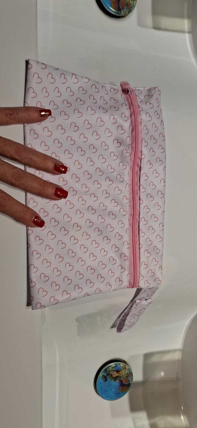 Customer photo review of Pochette imperméable coeur (grande taille)