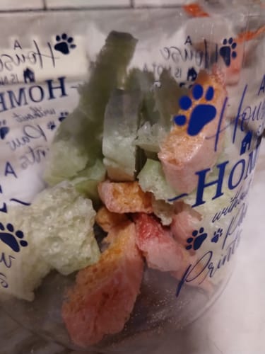 Customer photo review of STRAWBERRY YAK CHEWS