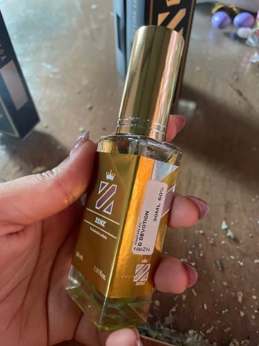Customer photo review of Perfume Tendencia D DEVOTION D&G NUEVO NOVIEMBRE 2023 zenz