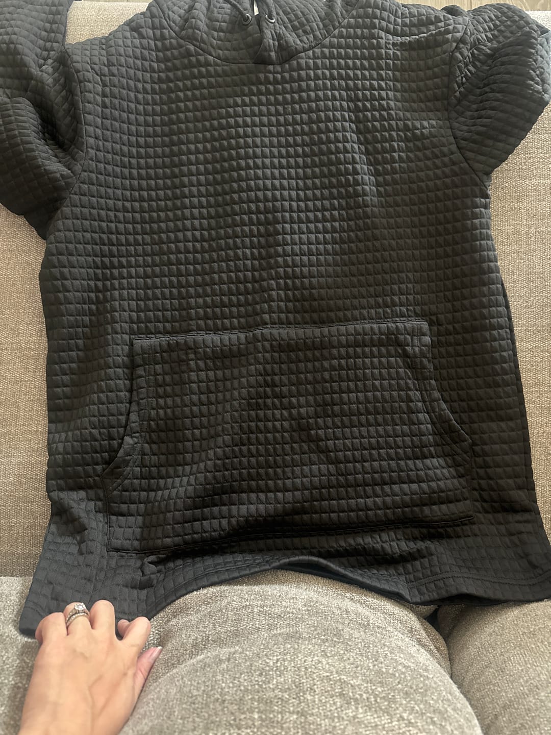 Customer photo review of Standoff Concealment Hoodie Mk.II - Midnight Black