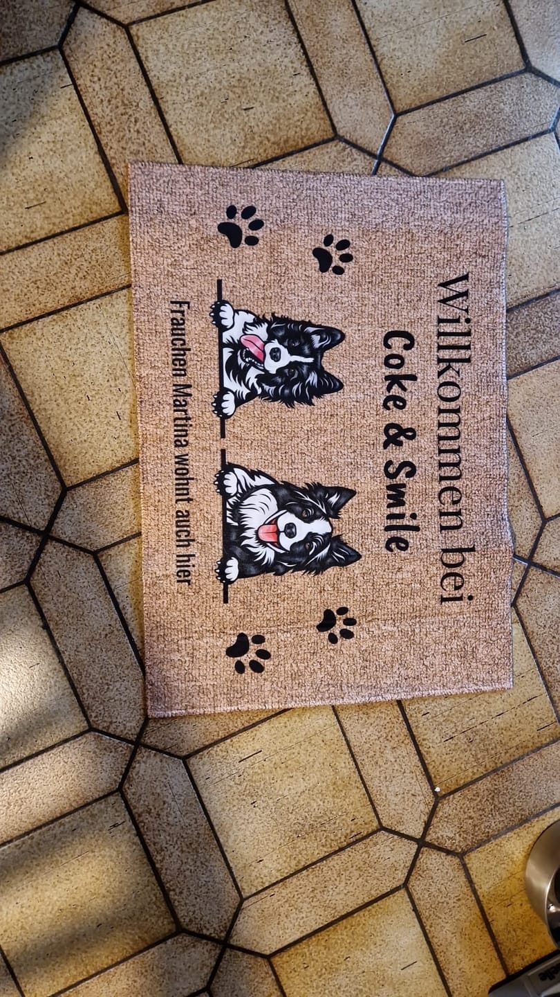Customer photo review of Willkommen bei neugierigen Katzen - Individuelle Fußmatte