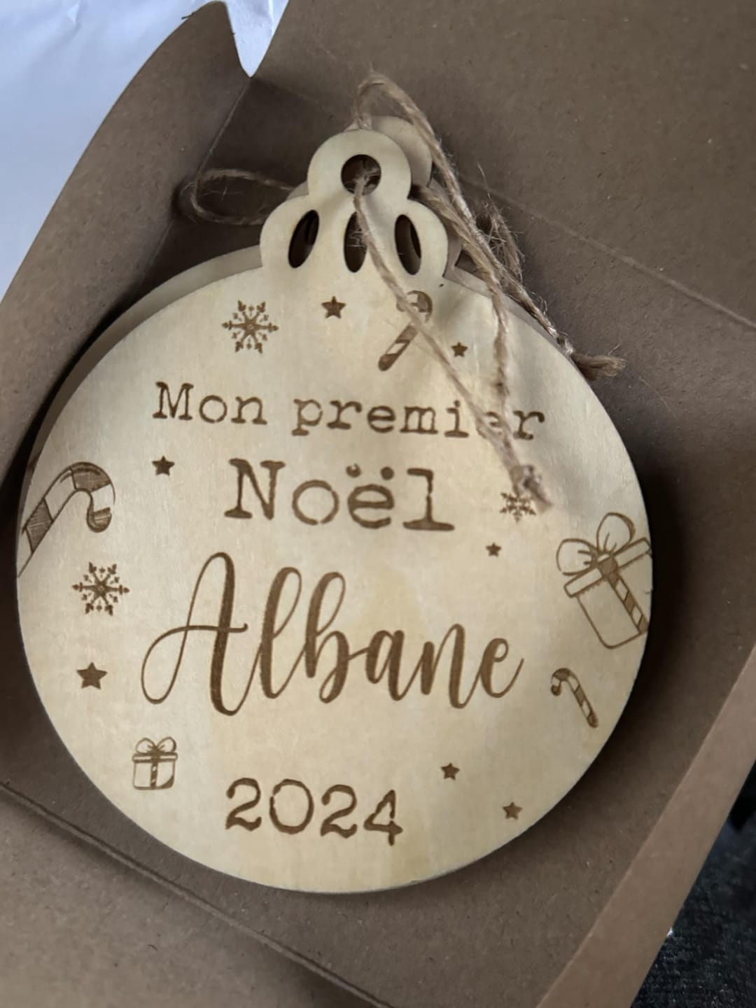 Customer photo review of Boule de Noël Personnalisée - Mon Premier Noël