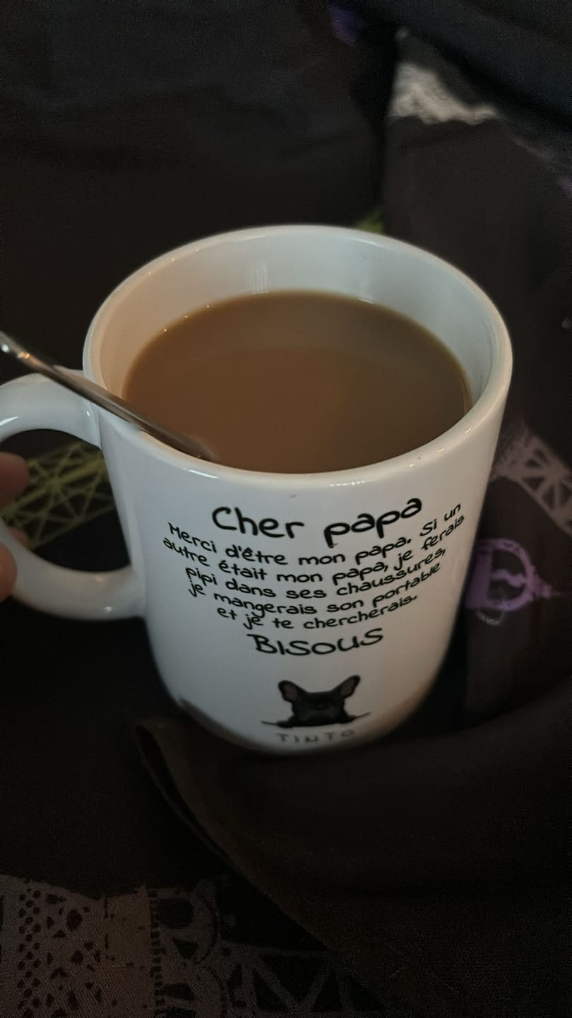 Customer photo review of Cher papa (chien) - Mug personnalisé