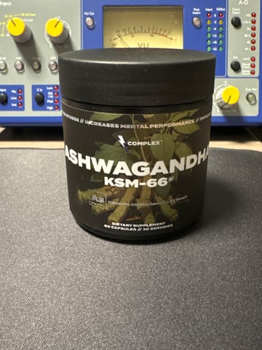 Zákaznická recenze s fotkou produktu Ashwagandha KSM-66