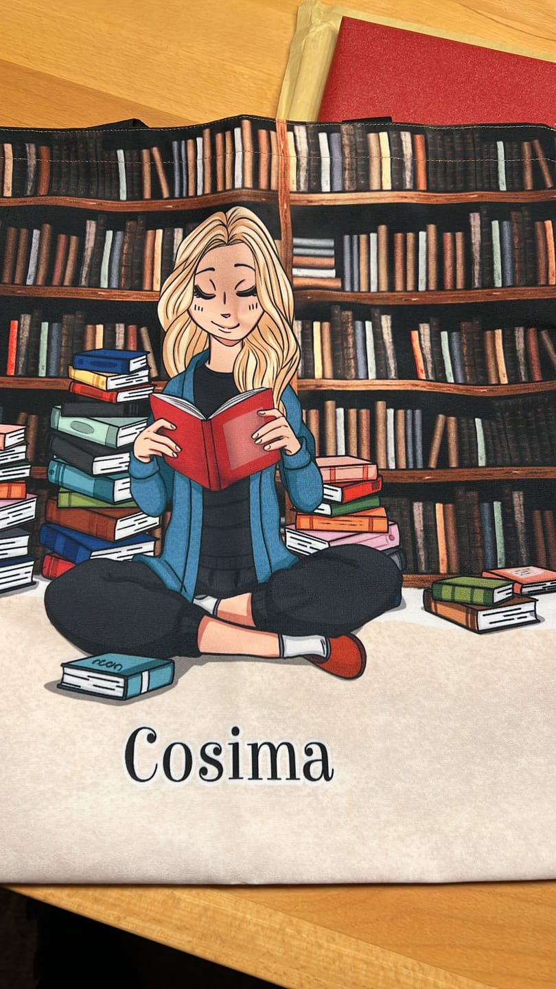 Customer photo review of Büchermädchen - Individuelle Tragetasche