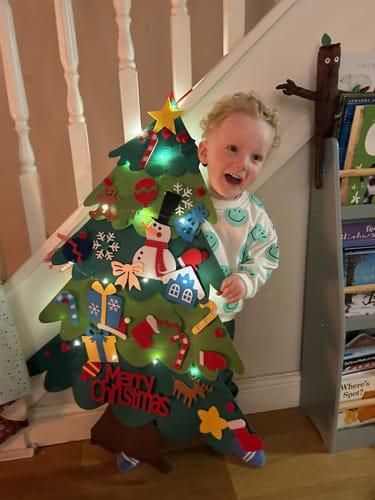 Customer photo review of Felt Christmas Tree - Montessori Kids Toy