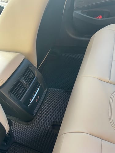 Customer photo review of Dywaniki samochodowe na zamówienie - Przód i tył