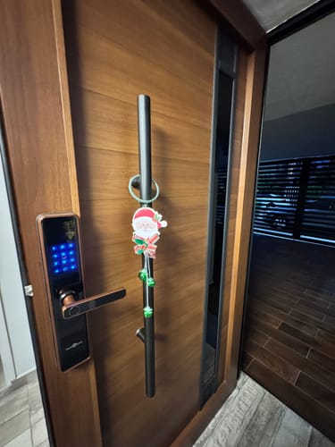 Customer photo review of Cerradura Inteligente TLX02 PLUS-TL