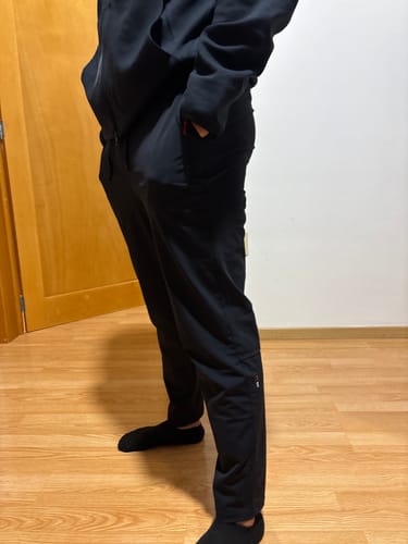 Customer photo review of Motion-Flex Joggers V2 - Black