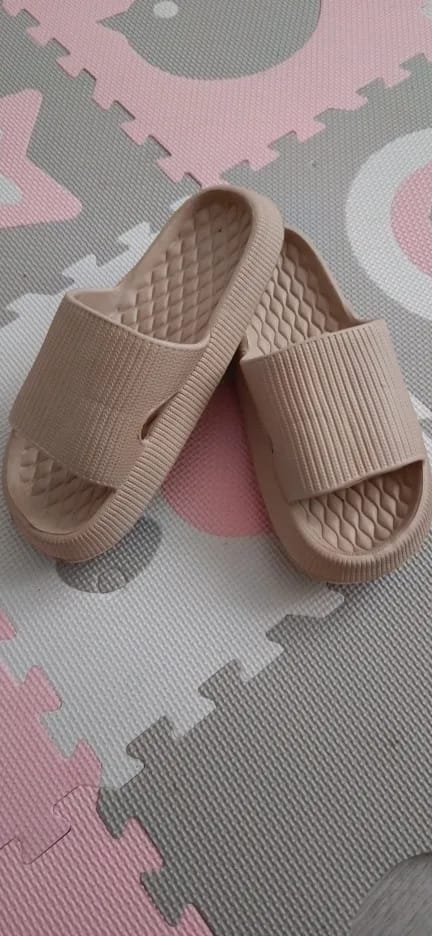 Customer photo review of Cloud Slides