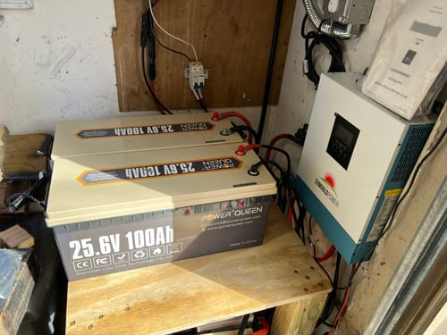 Customer photo review of Power Queen 24V 100Ah Deep Cycle Lithium Battery