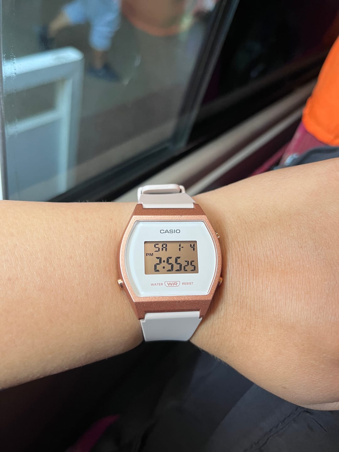 Customer photo review of Reloj Casio Vintage LW-204-4ADF Rosado Digital
