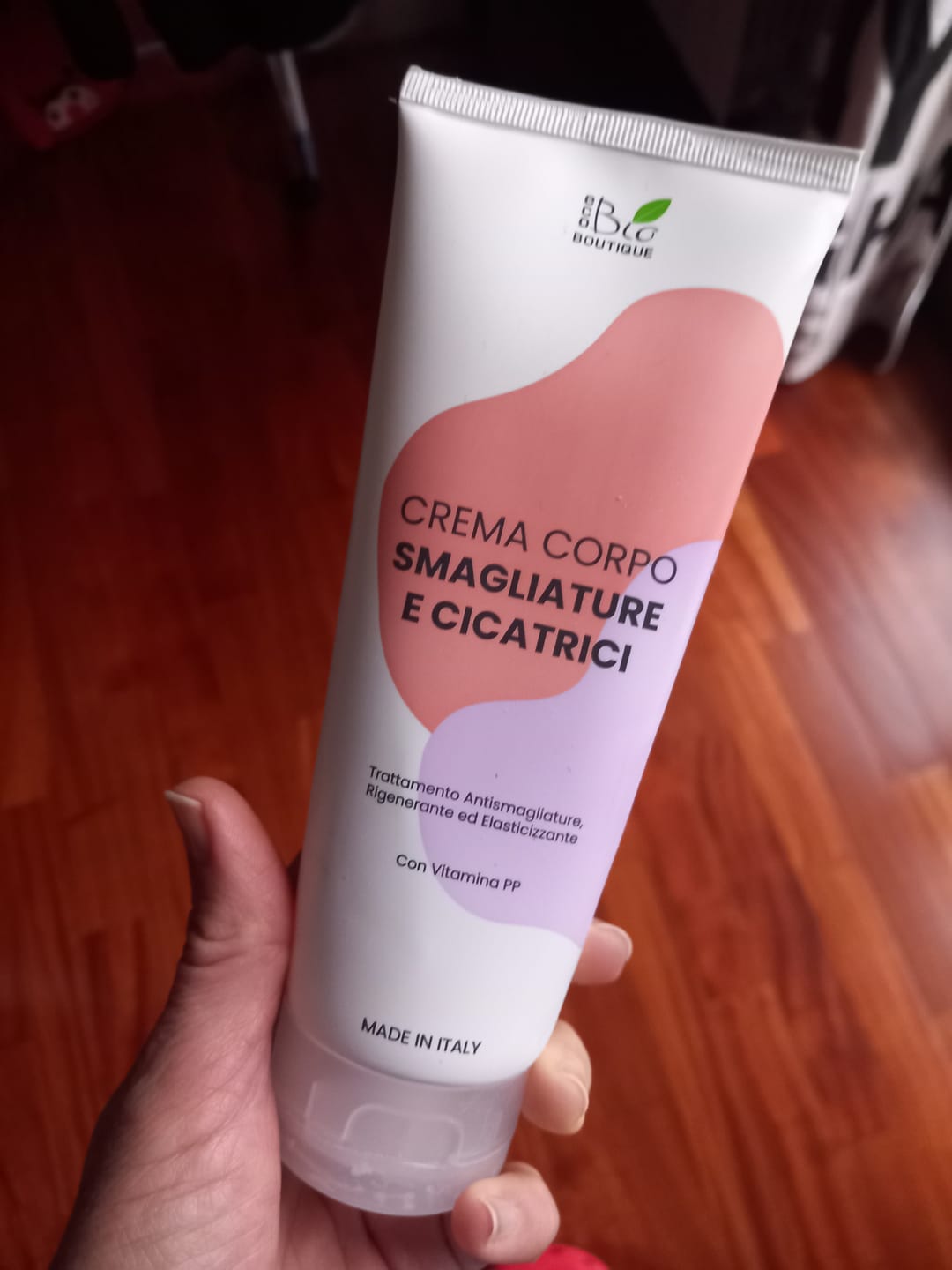 Customer photo review of Crema Corpo Smagliature e Cicatrici