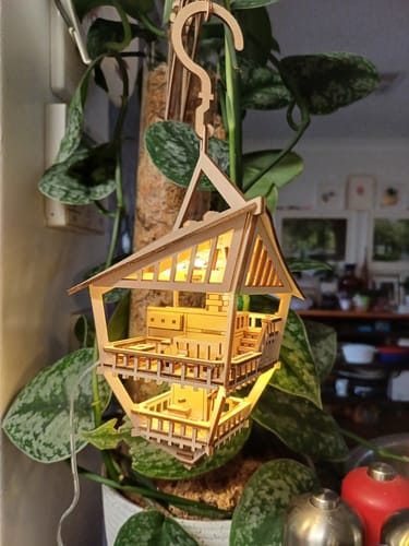 Customer photo review of Treetop Hideaway