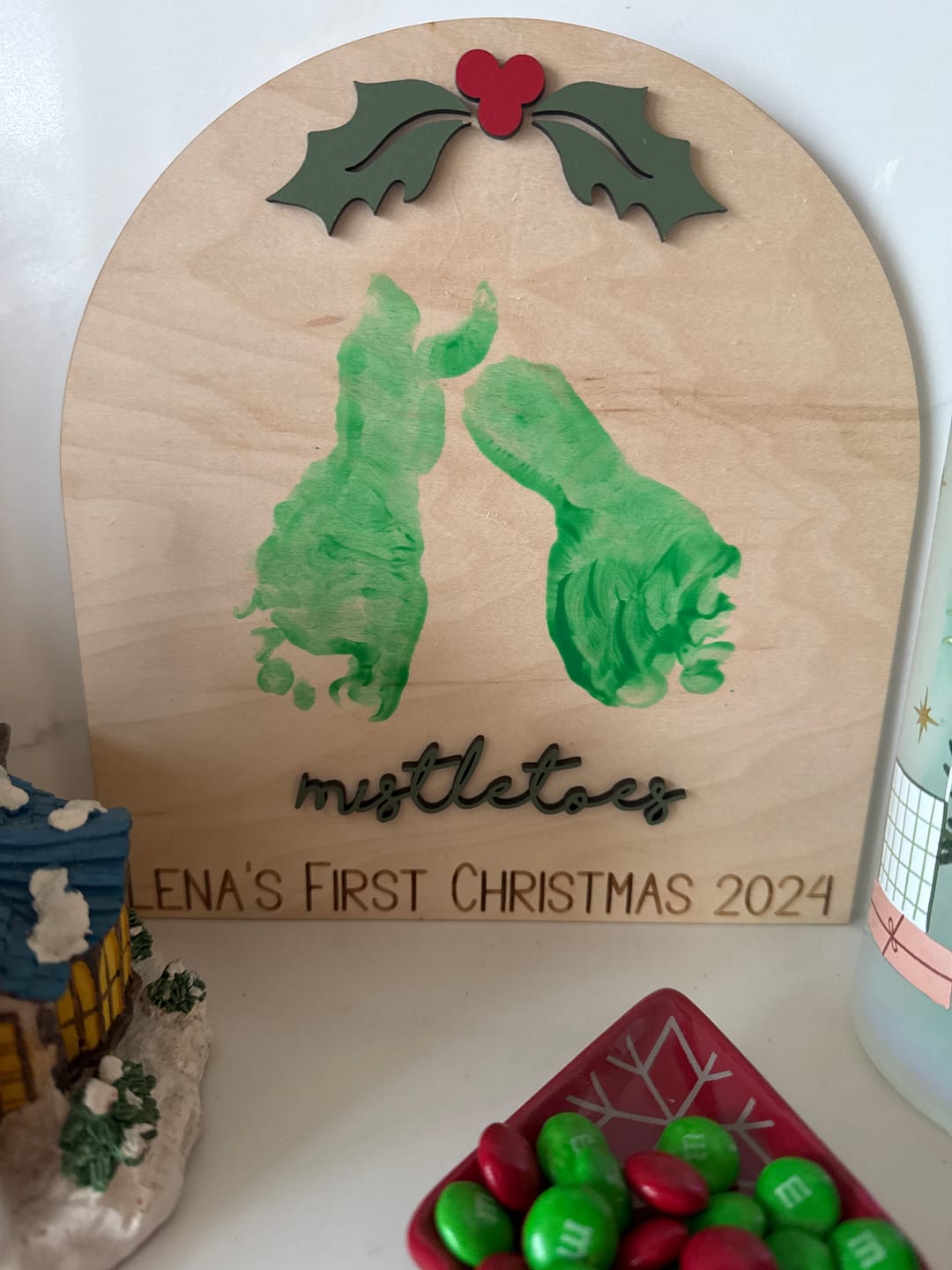 Customer photo review of Baby's First Christmas Mistletoe Footprint Craft
