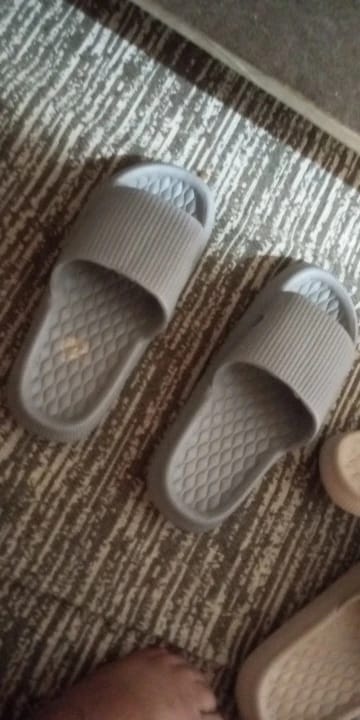 Customer photo review of Cloud Slides