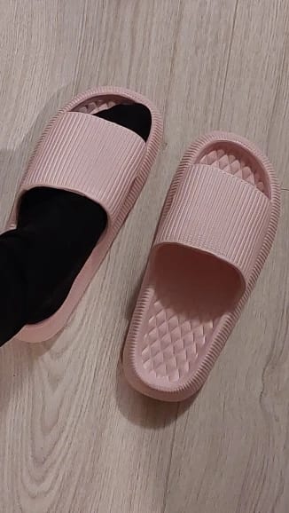 Customer photo review of Cloud Slides
