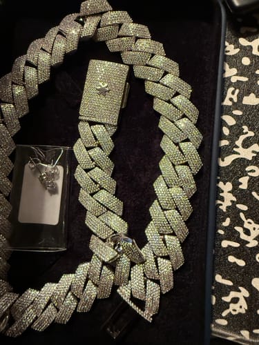 Customer photo review of VVS Cuban Link Chain 14K Gold (ALL SIZES)