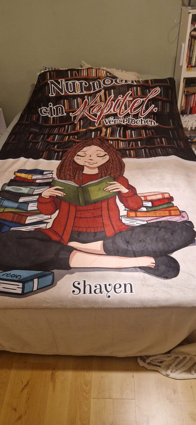 Customer photo review of Buchmädchen - Freunde-Decke