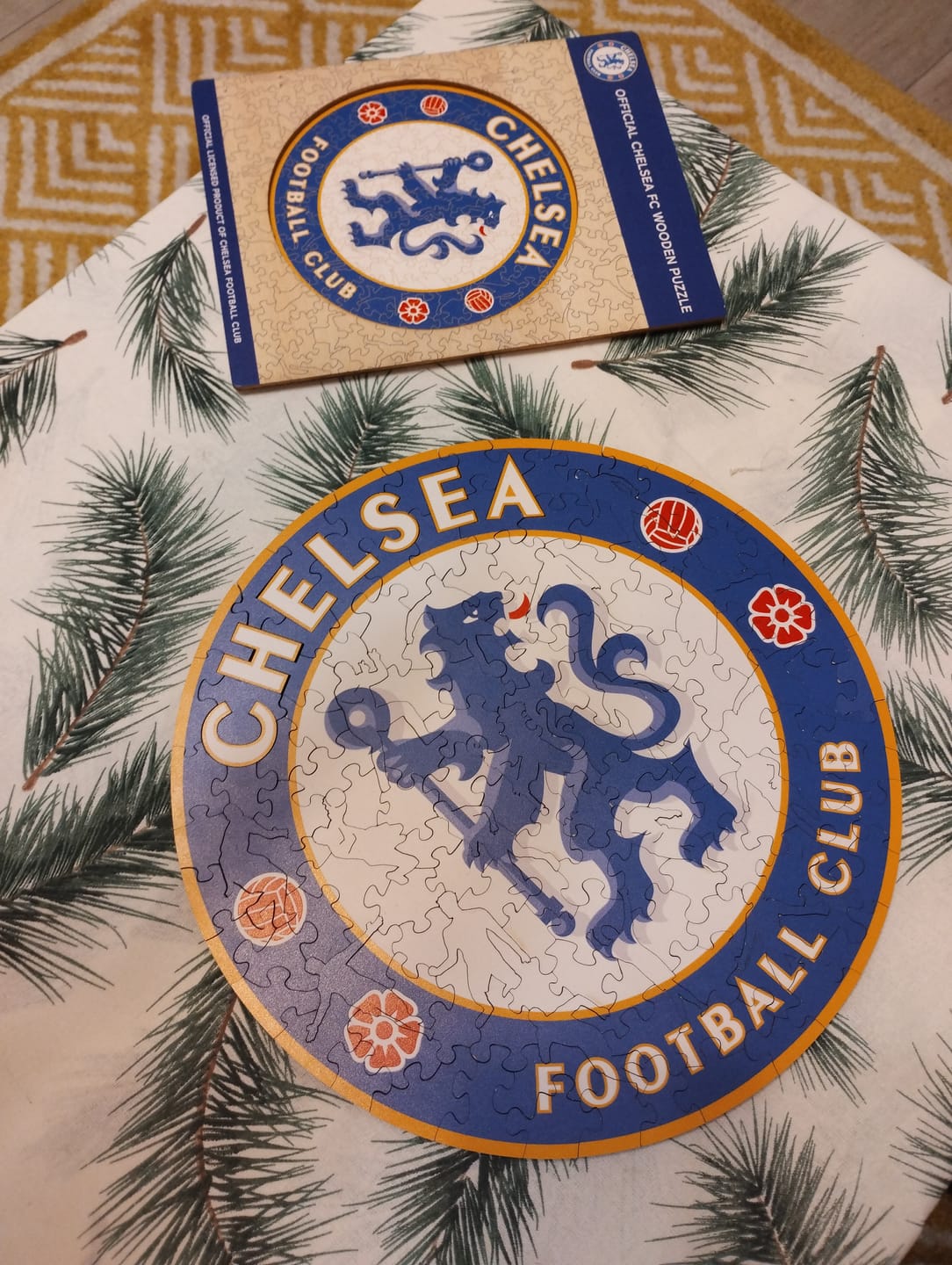 Customer photo review of Chelsea FC® Logo - Wooden Puzzle
