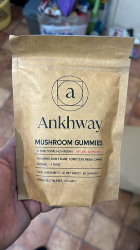 Customer photo review of Mushroom Gummies