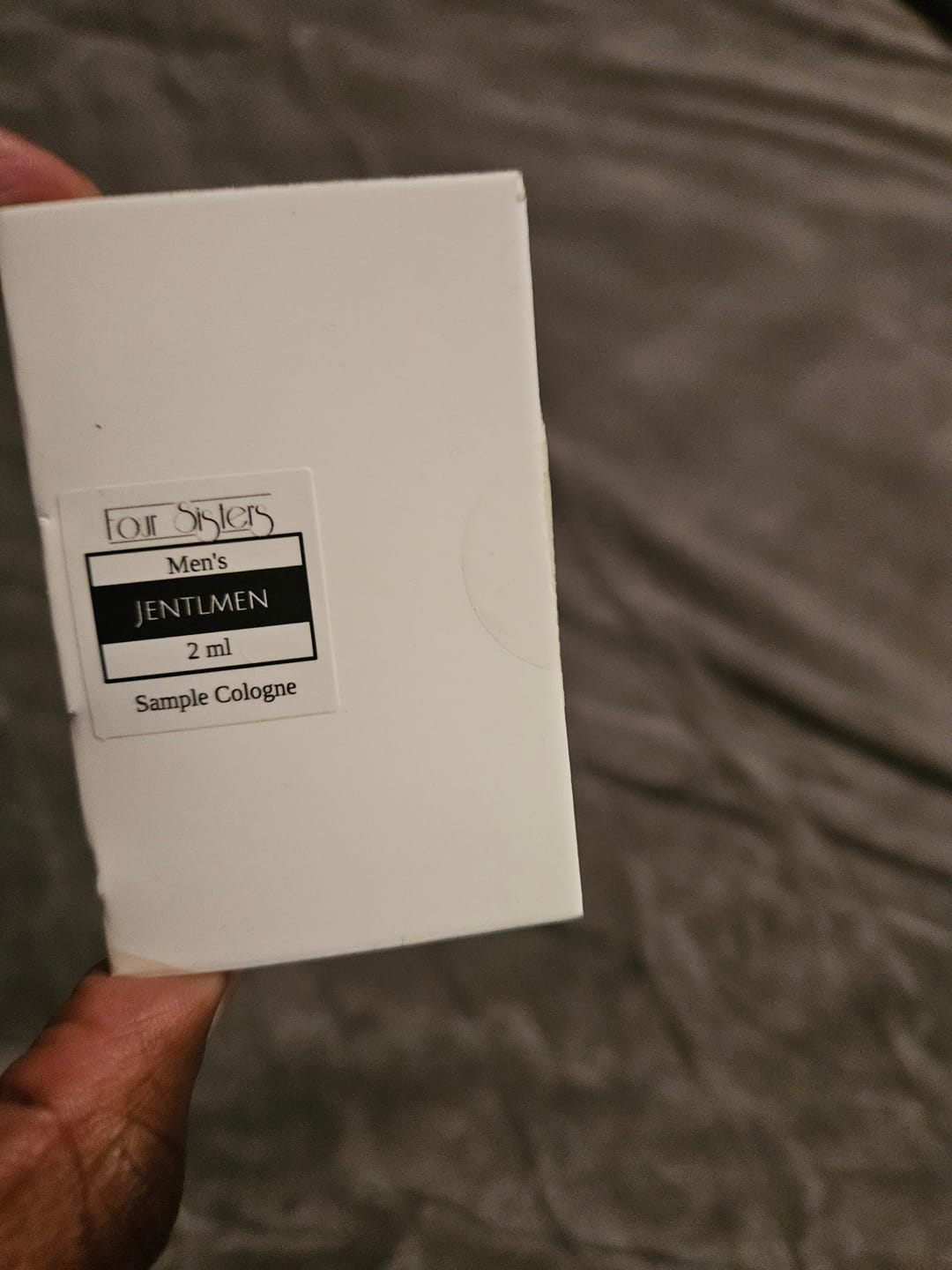 Customer photo review of Cologne Samples