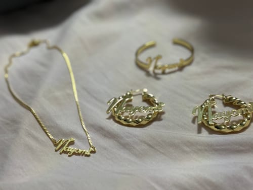 Customer photo review of Girls Personalized Jewelry Set