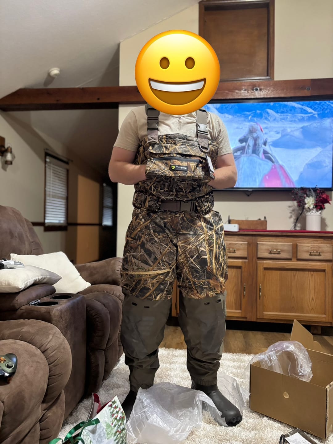 Customer photo review of AquaWade Pro Insulated Duck Waterfowl Hunting Breathable Chest Waders
