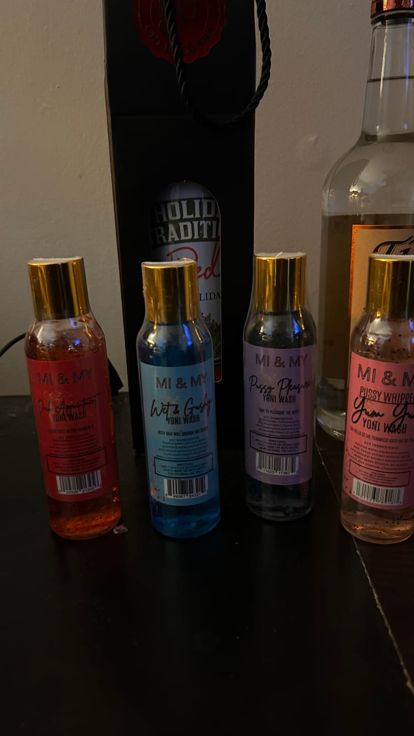 Customer photo review of Wet And Gushy